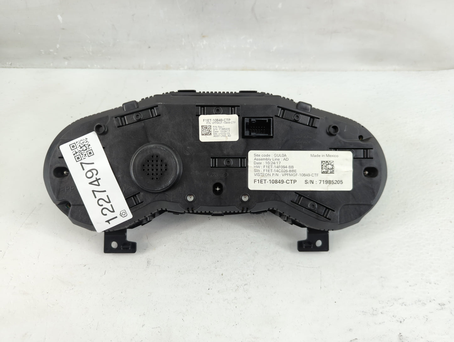 2017-2018 Ford Focus Instrument Cluster Speedometer Gauges P/N:VPFMGF-10849-CTF F1ET-10849-CTP Fits Fits 2017 2018 OEM Used 