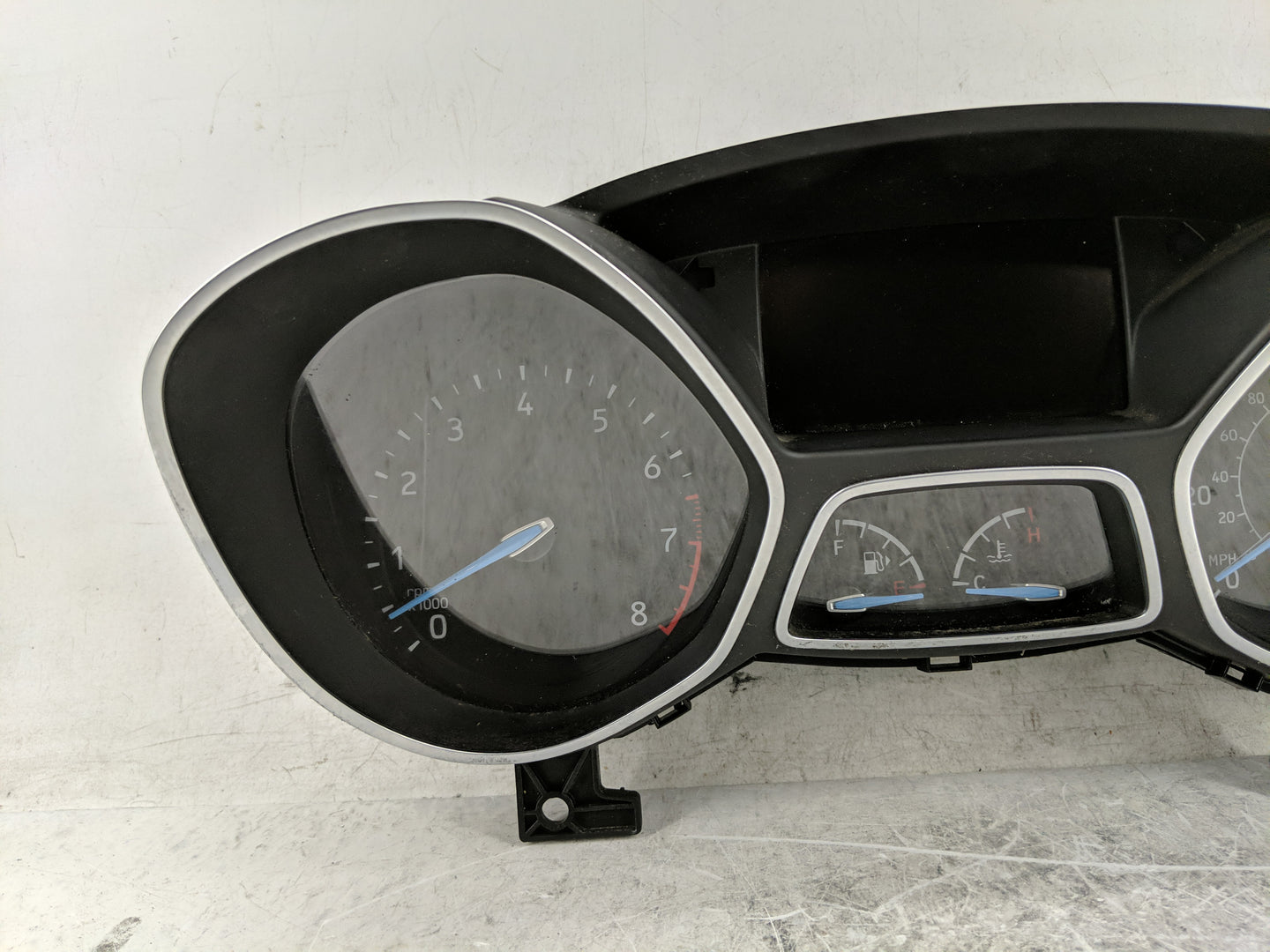 2017-2018 Ford Focus Instrument Cluster Speedometer Gauges P/N:F1ET-10849-CTP Fits Fits 2017 2018 OEM Used Auto Parts - Oemu