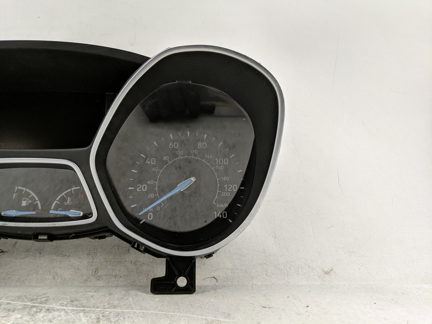 2017-2018 Ford Focus Instrument Cluster Speedometer Gauges P/N:F1ET-10849-CTP Fits Fits 2017 2018 OEM Used Auto Parts - Oemu