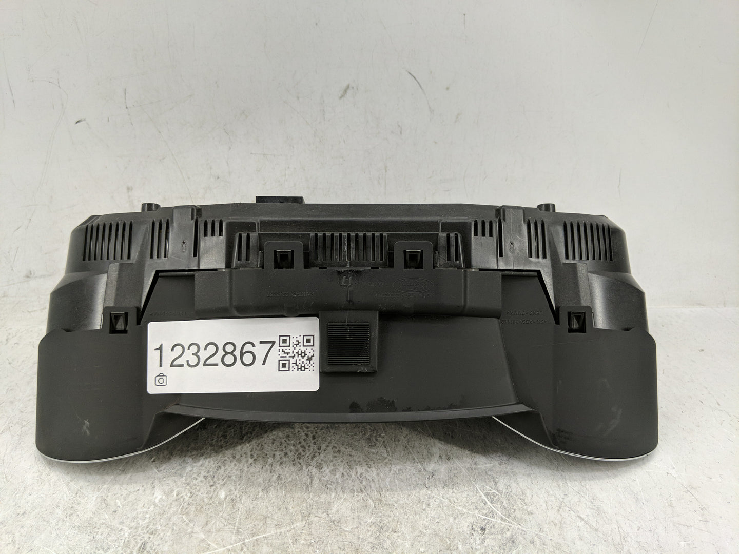 2017-2018 Ford Focus Instrument Cluster Speedometer Gauges P/N:F1ET-10849-CTP Fits Fits 2017 2018 OEM Used Auto Parts - Oemu