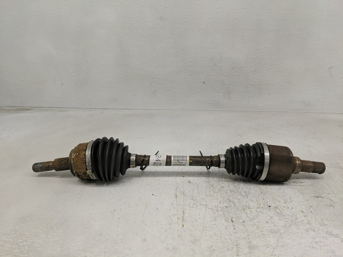 2015-2018 Ford Focus Axle Shaft Front Driver Cv C/v - Oemusedautoparts1.com