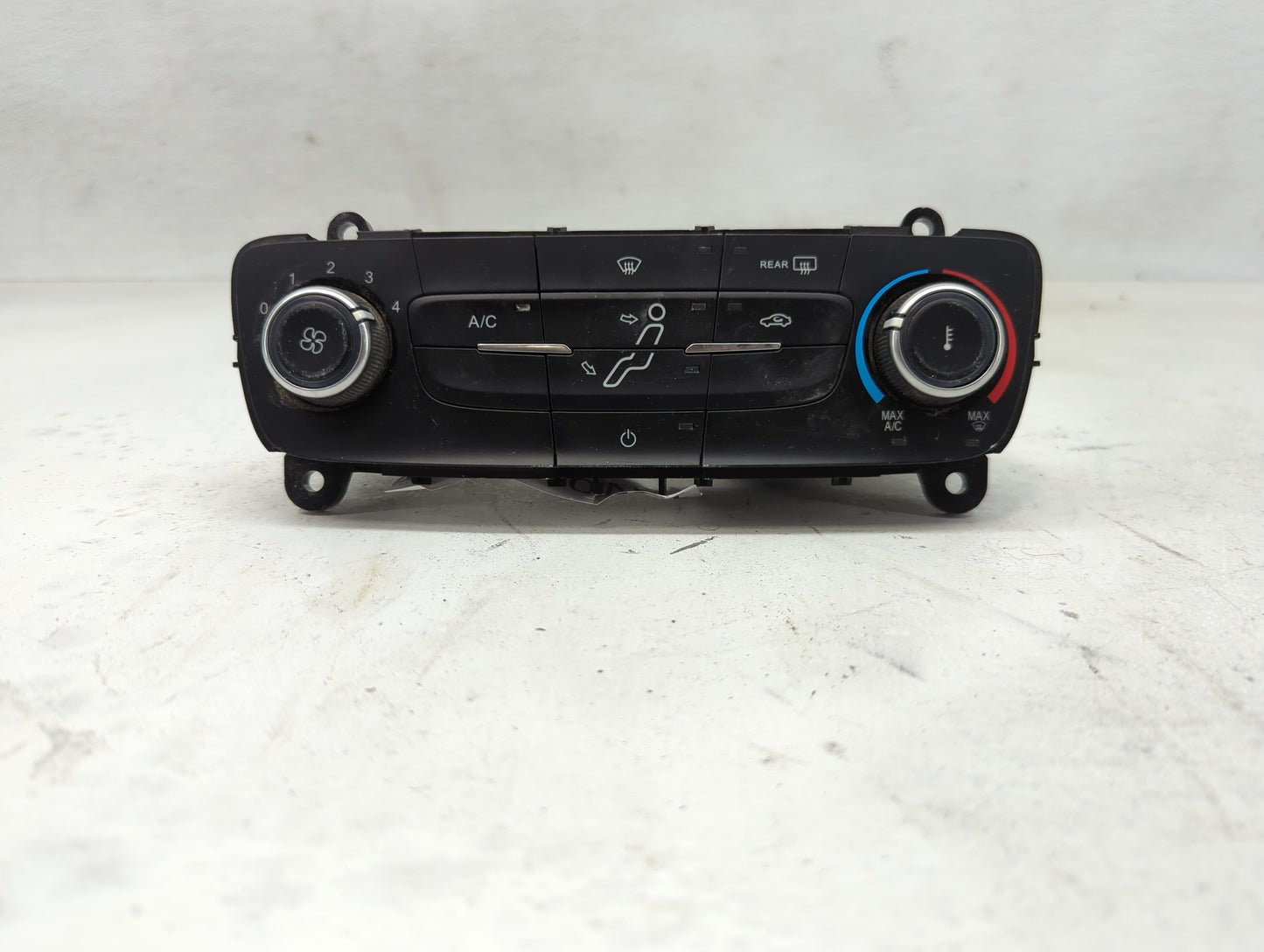 2015-2018 Ford Focus Climate Control Module Temperature AC/Heater Replacement P/N:F1ET-19980-JJ Fits Fits 2015 2016 2017 201
