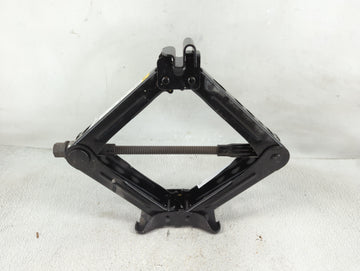 2018 Ford Focus Spare Scissor Car Jack - Oemusedautoparts1.com