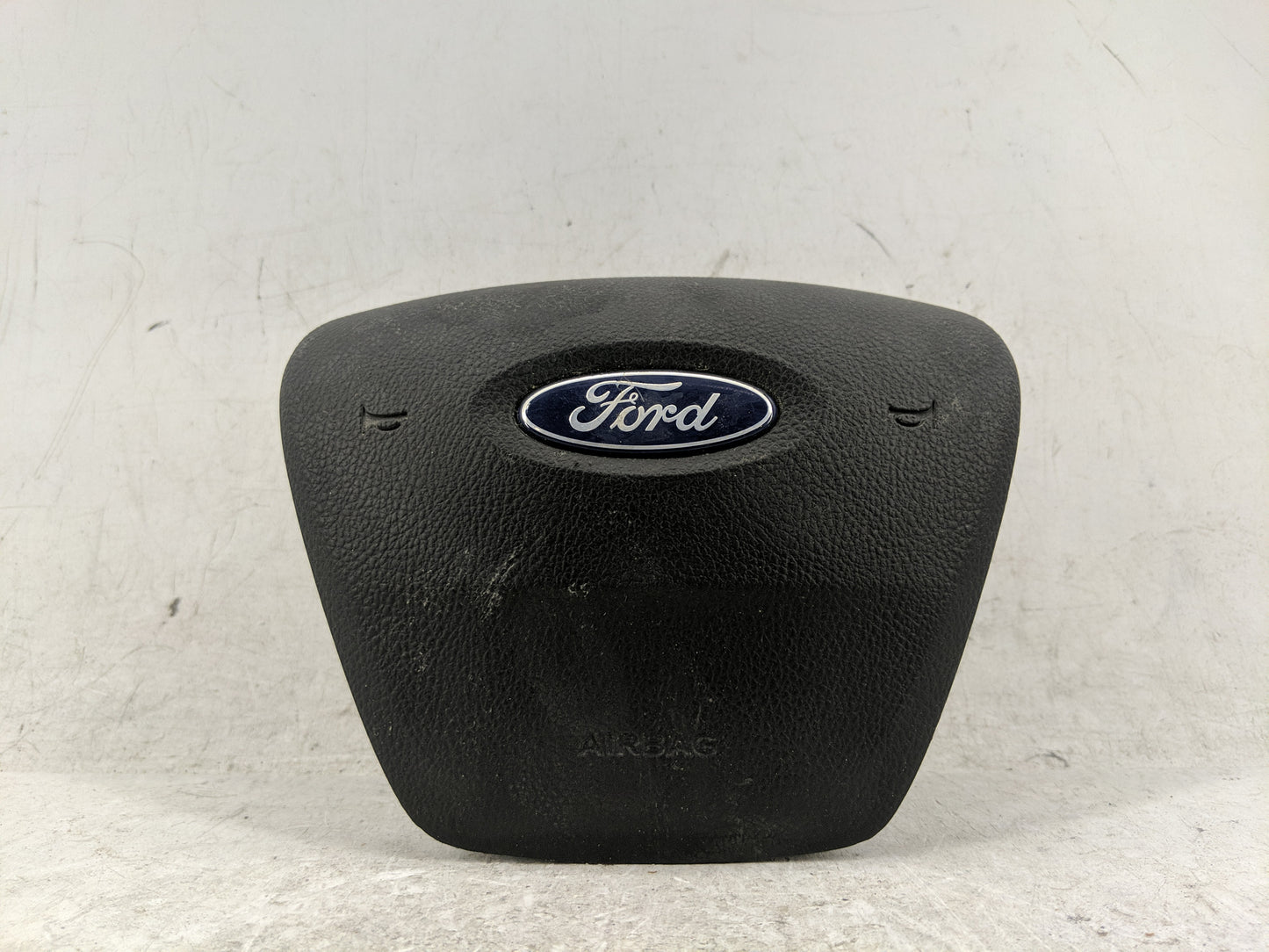2016-2018 Ford Focus Air Bag Driver Left Steering Wheel Mounted - Oemusedautoparts1.com