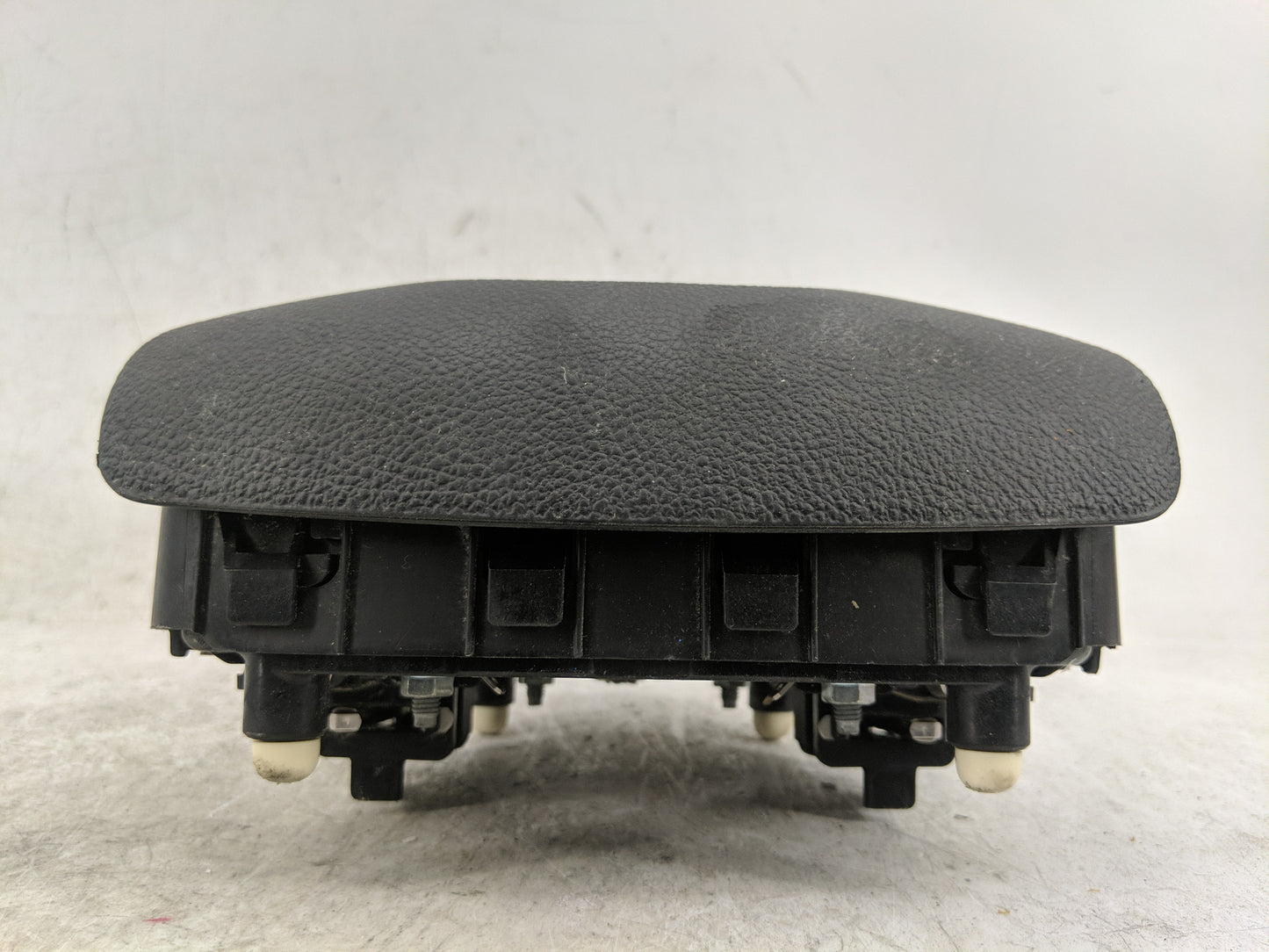 2016-2018 Ford Focus Air Bag Driver Left Steering Wheel Mounted - Oemusedautoparts1.com