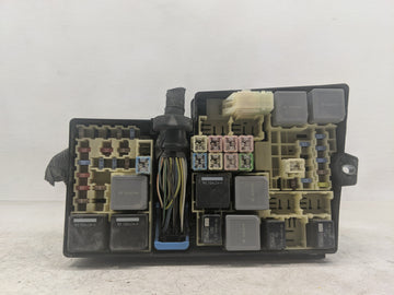 2017-2018 Ford Focus Fusebox Fuse Box Panel Relay Module P/N:AV6T-14A142-AB Fits Fits 2017 2018 OEM Used Auto Parts - Oemuse