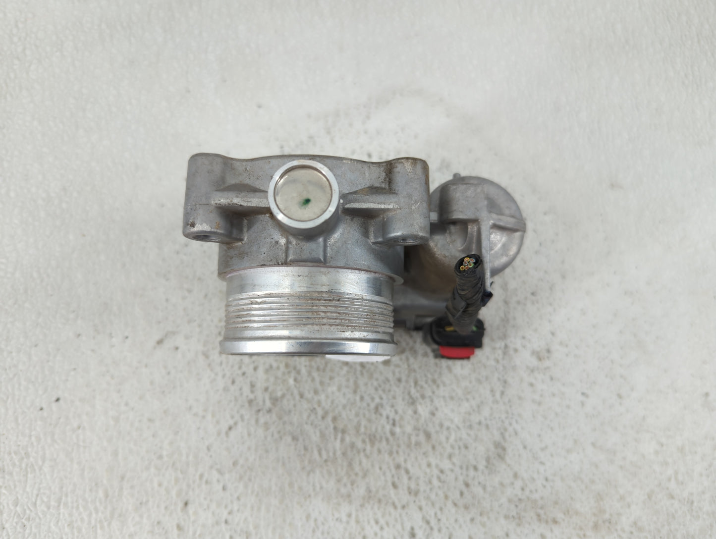 2014-2018 Ford Focus Throttle Body P/N:DS7E-9F991-BB Fits Fits 2014 2015 2016 2017 2018 2019 2020 2021 2022 OEM Used Auto Pa