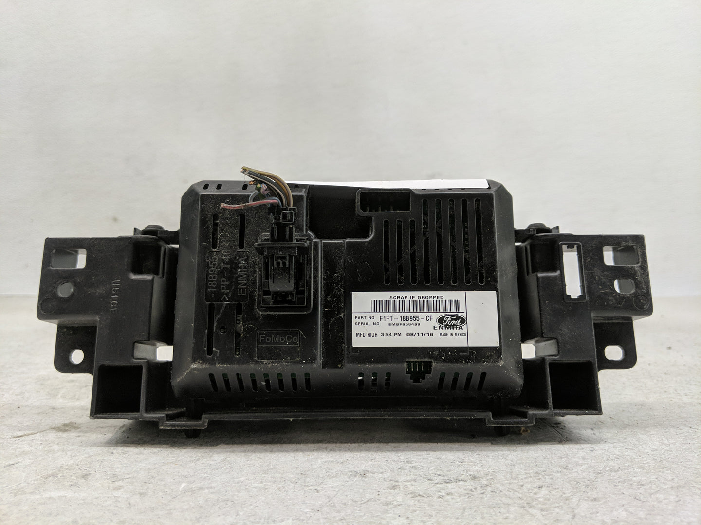 2015-2018 Ford Focus Information Display Screen - Oemusedautoparts1.com