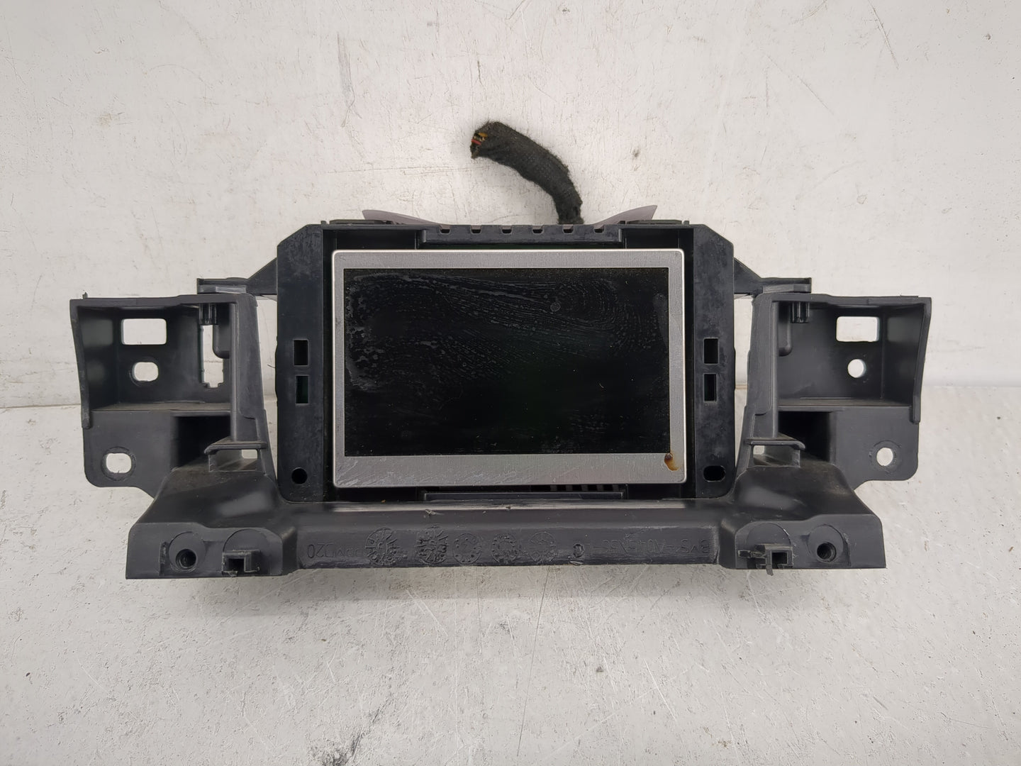 2015-2018 Ford Focus Information Display Screen - Oemusedautoparts1.com