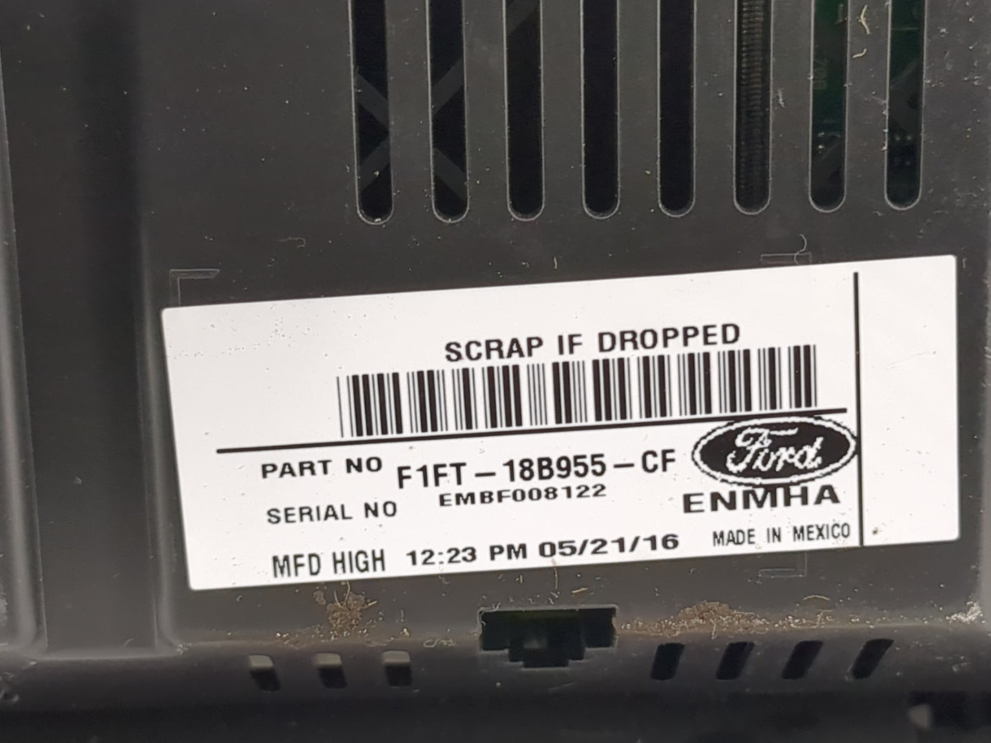 2015-2018 Ford Focus Information Display Screen - Oemusedautoparts1.com