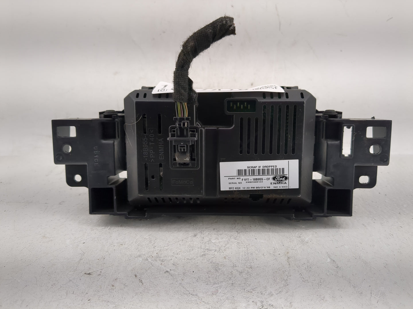 2015-2018 Ford Focus Information Display Screen - Oemusedautoparts1.com