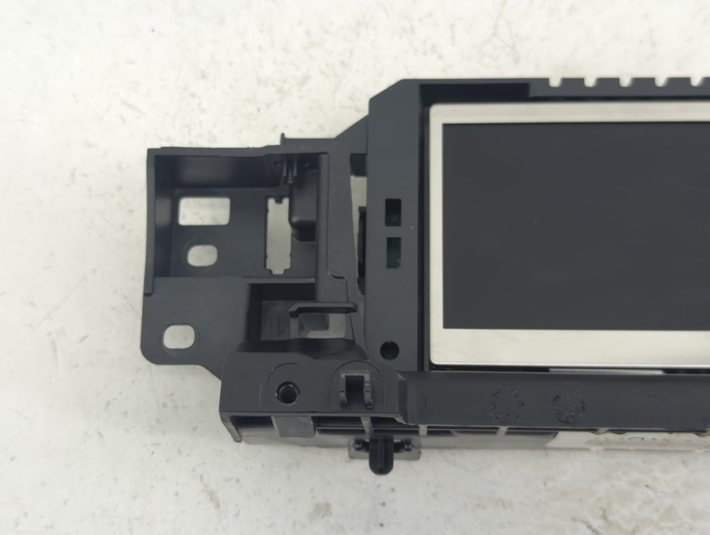 2015-2018 Ford Focus Information Display Screen - Oemusedautoparts1.com