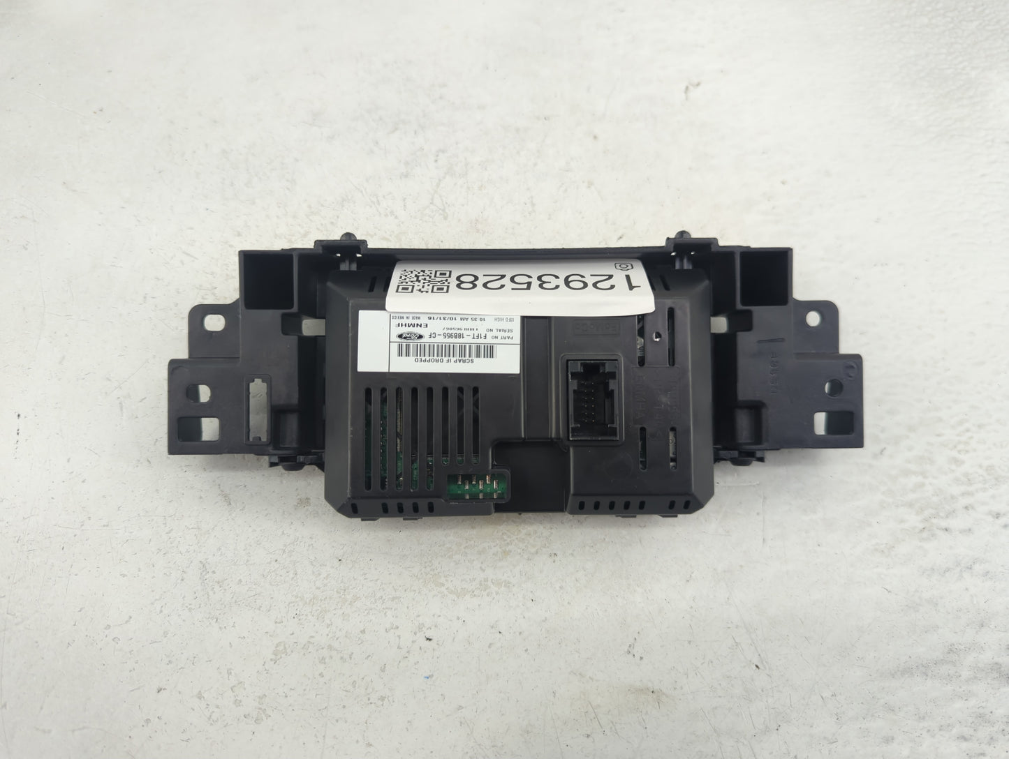 2015-2018 Ford Focus Information Display Screen - Oemusedautoparts1.com