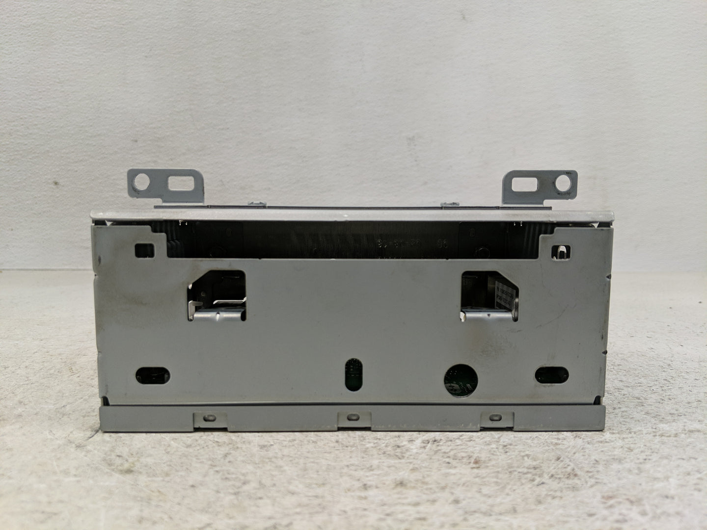 2018 Ford Focus Radio AM FM Cd Player Receiver Replacement P/N:JM5T-18D818-BA Fits OEM Used Auto Parts - Oemusedautoparts1.c