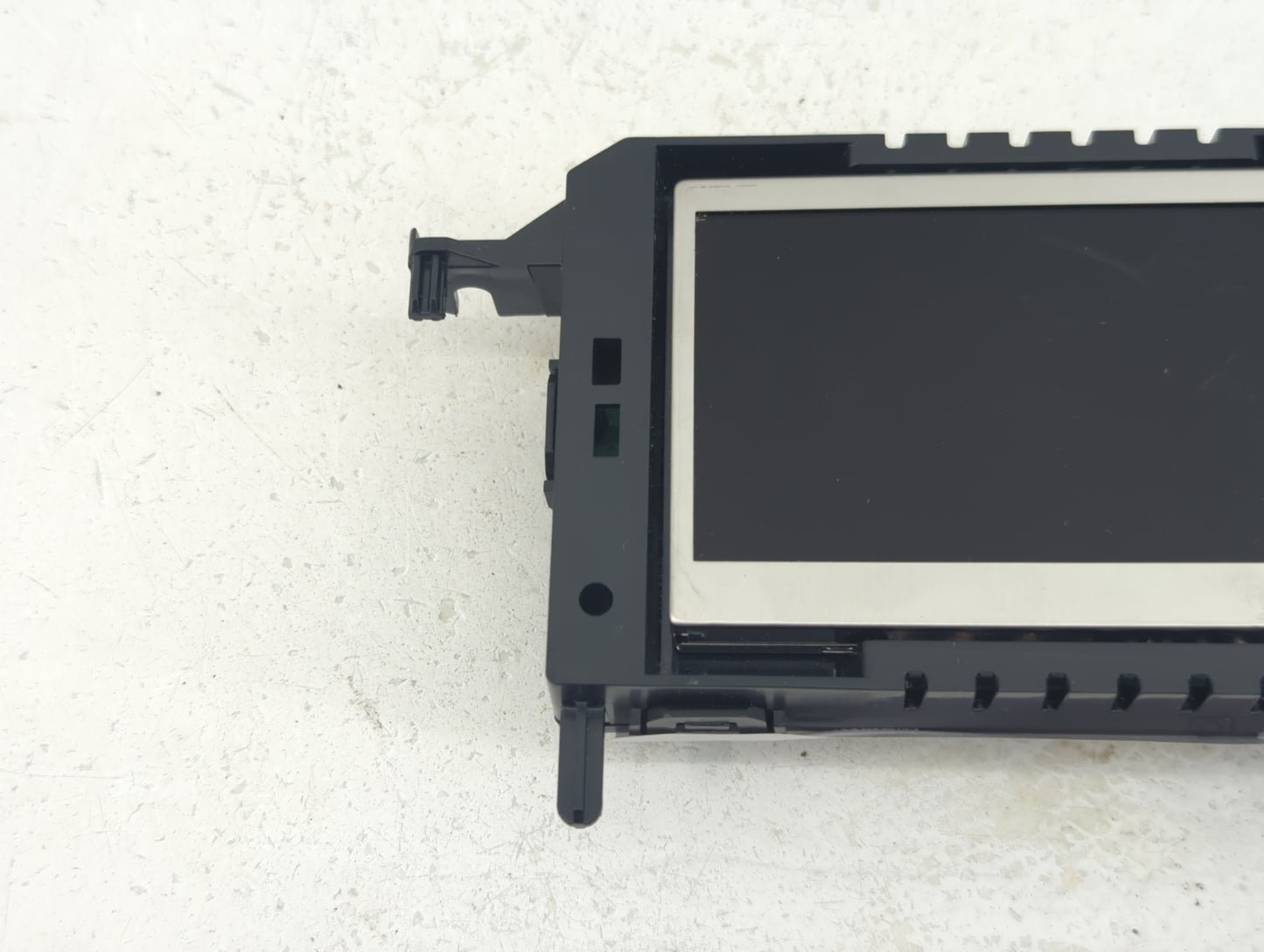 2015-2018 Ford Focus Information Display Screen - Oemusedautoparts1.com