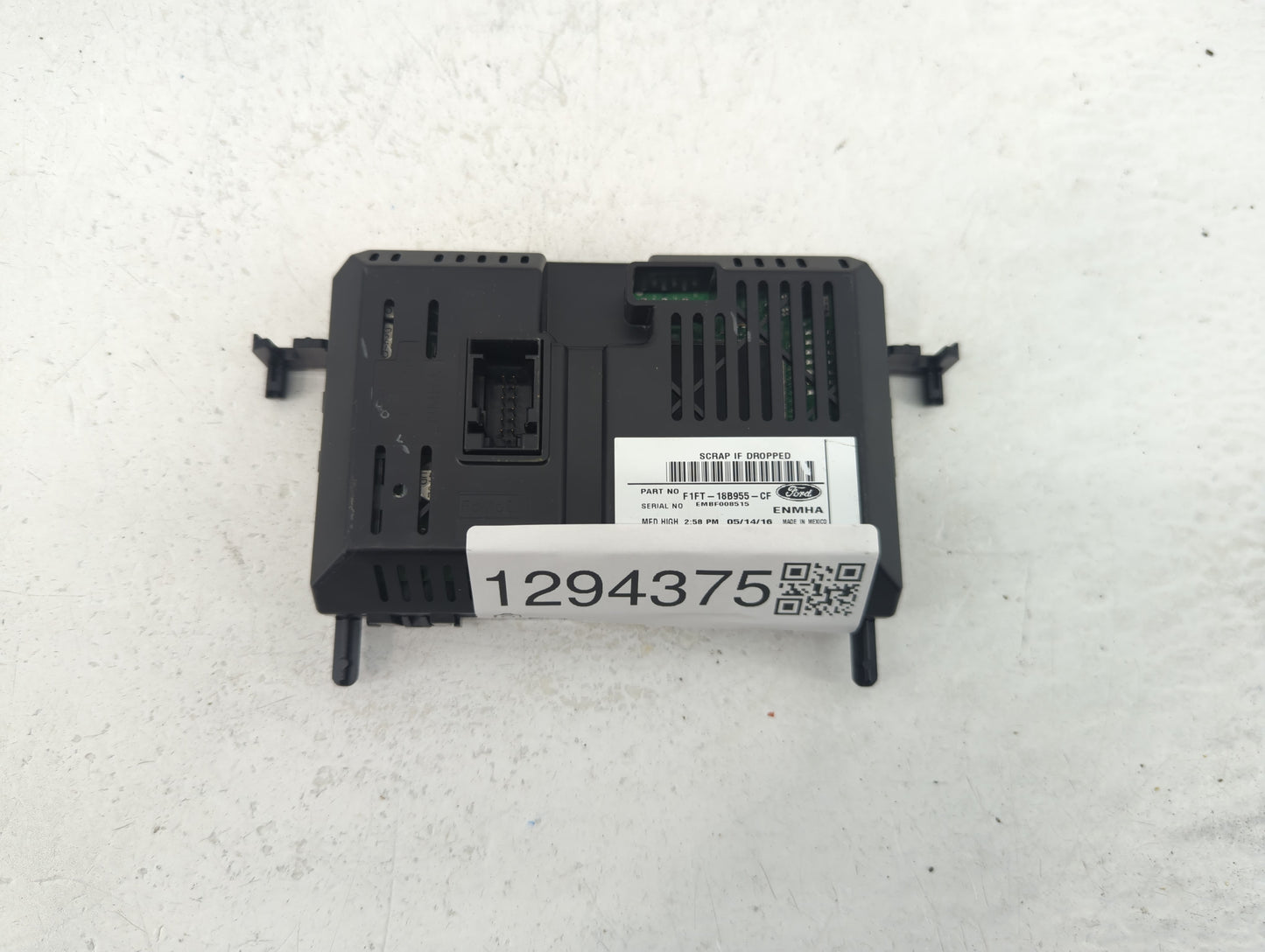 2015-2018 Ford Focus Information Display Screen - Oemusedautoparts1.com