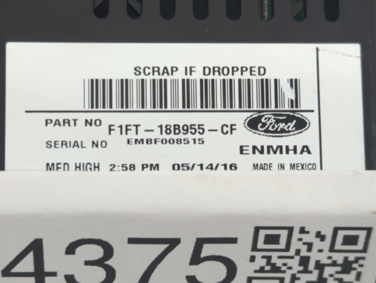 2015-2018 Ford Focus Information Display Screen - Oemusedautoparts1.com