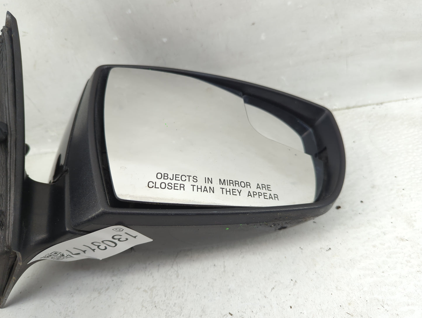 2015-2018 Ford Focus Passenger Side View Mirror - Right Door Mirror OEM Used - Oemusedautoparts1.com