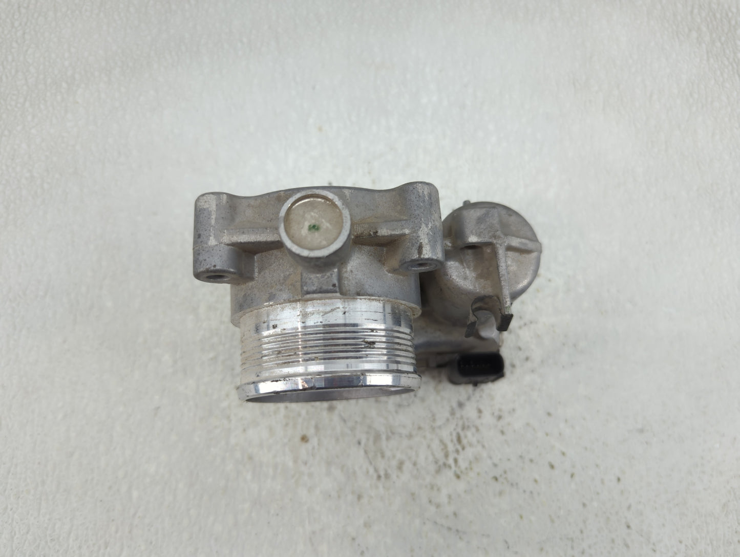 2014-2018 Ford Focus Throttle Body P/N:DS7E-9F991-BB Fits Fits 2014 2015 2016 2017 2018 2019 2020 2021 2022 OEM Used Auto Pa