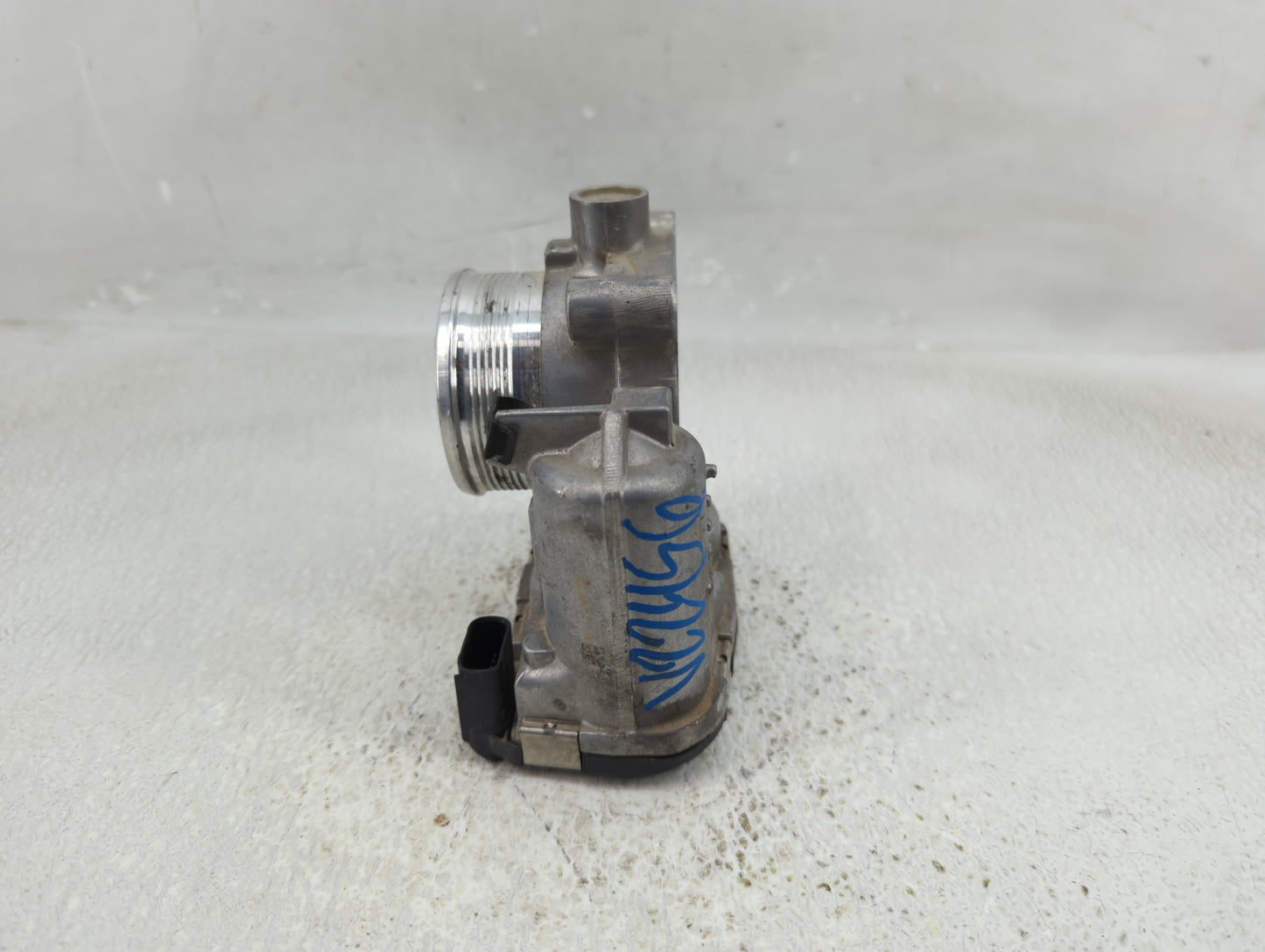 2014-2018 Ford Focus Throttle Body P/N:DS7E-9F991-BB Fits Fits 2014 2015 2016 2017 2018 2019 2020 2021 2022 OEM Used Auto Pa