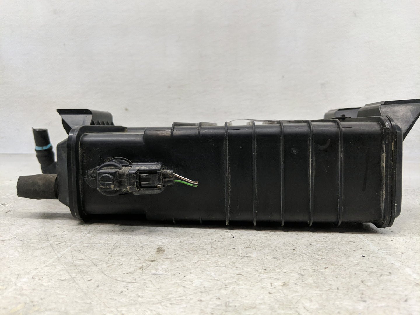2018 Ford Focus Fuel Vapor Charcoal Canister - Oemusedautoparts1.com