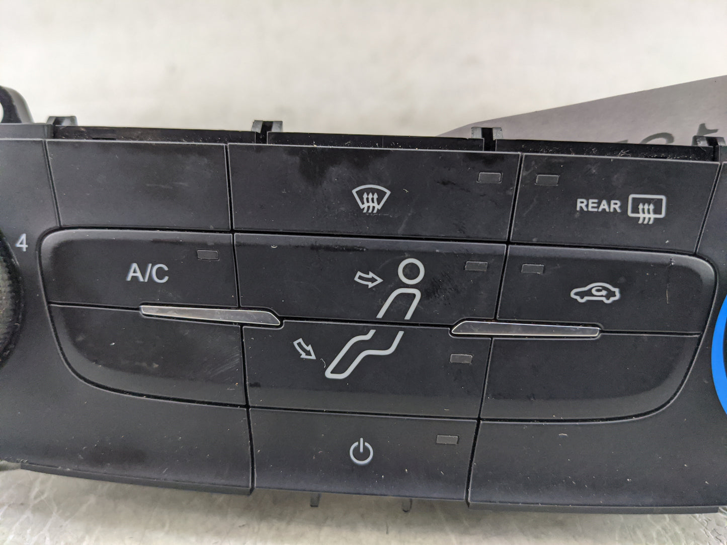 2015-2018 Ford Focus Climate Control Module Temperature AC/Heater Replacement P/N:F1ET-19980-JJ Fits Fits 2015 2016 2017 201