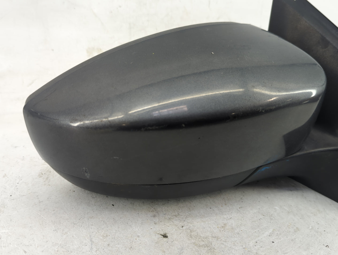 2015-2018 Ford Focus Passenger Side View Mirror - Right Door Mirror OEM Used - Oemusedautoparts1.com