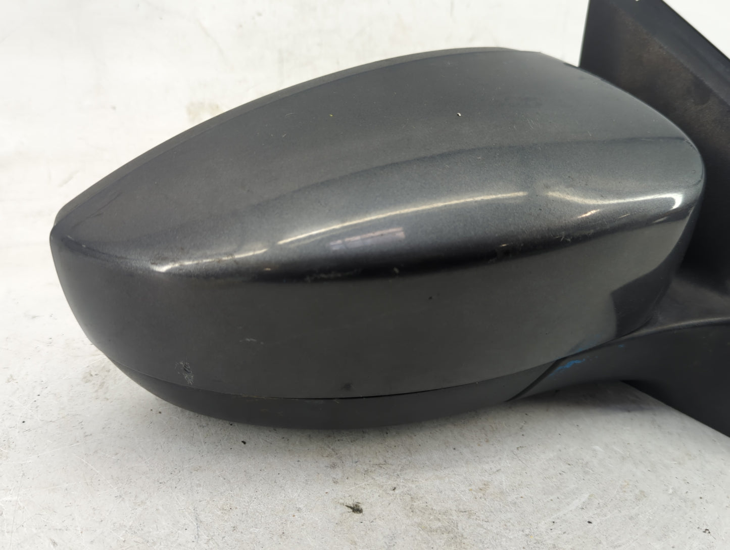 2015-2018 Ford Focus Passenger Side View Mirror - Right Door Mirror OEM Used - Oemusedautoparts1.com