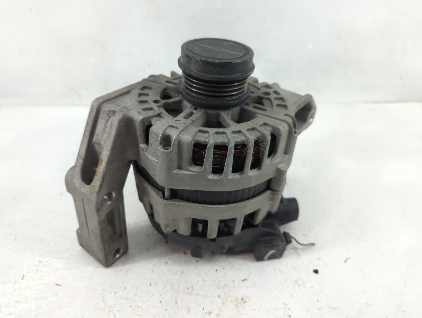 2012-2018 Ford Focus Alternator Replacement Generator Charging Assembly Engine OEM Fits Fits 2012 2013 2014 2015 2016 2017 2