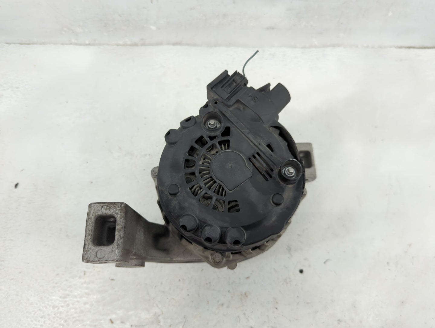 2012-2018 Ford Focus Alternator Replacement Generator Charging Assembly Engine OEM Fits Fits 2012 2013 2014 2015 2016 2017 2