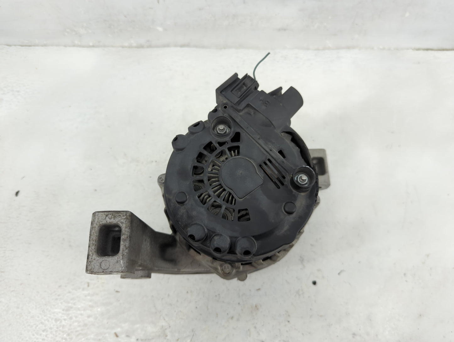 2012-2018 Ford Focus Alternator Replacement Generator Charging Assembly Engine OEM Fits Fits 2012 2013 2014 2015 2016 2017 2