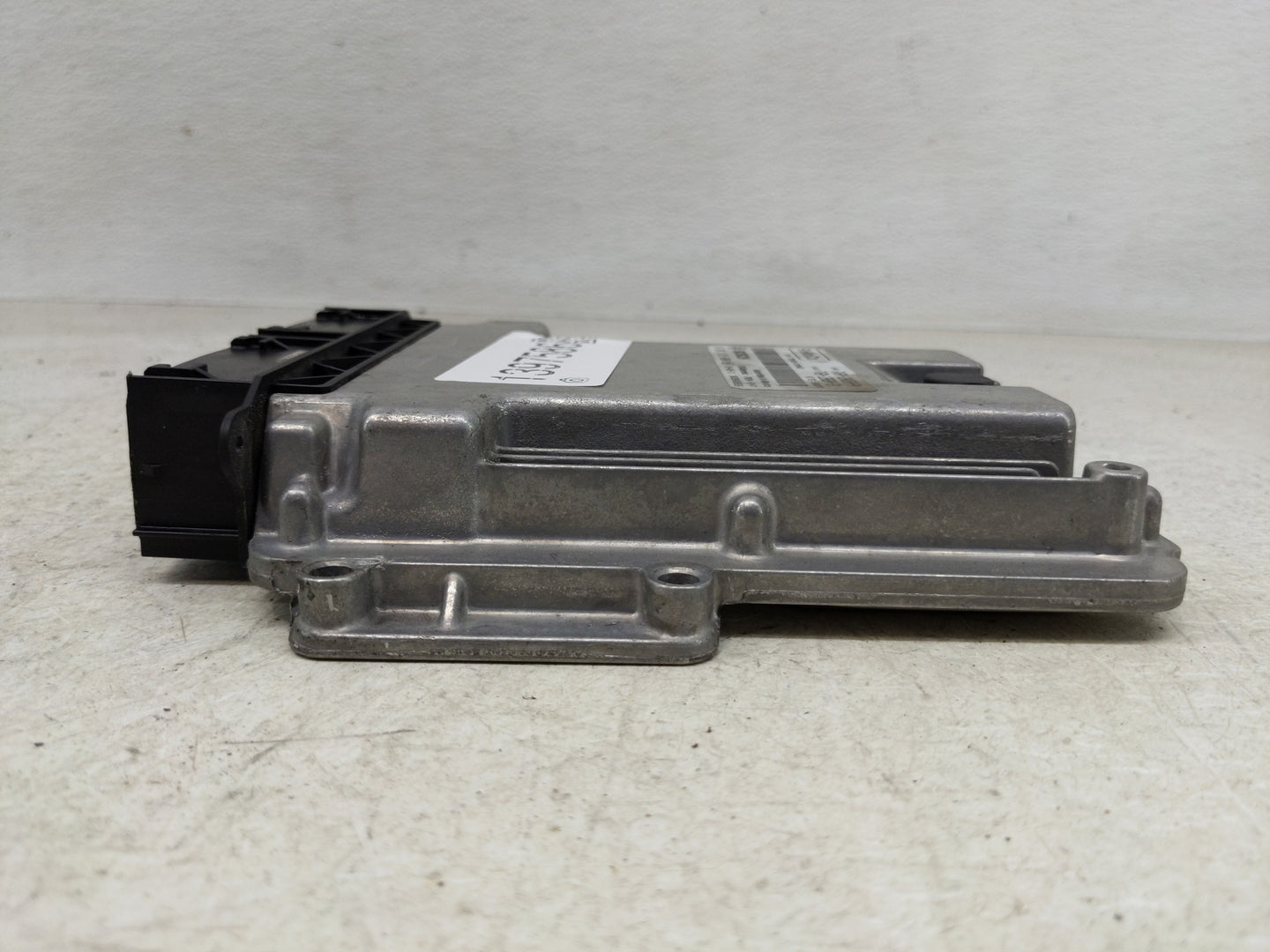 2016-2018 Ford Focus PCM Engine Control Computer ECU ECM PCU OEM P/N:FV6A-12B684-CA Fits Fits 2016 2017 2018 OEM Used Auto P