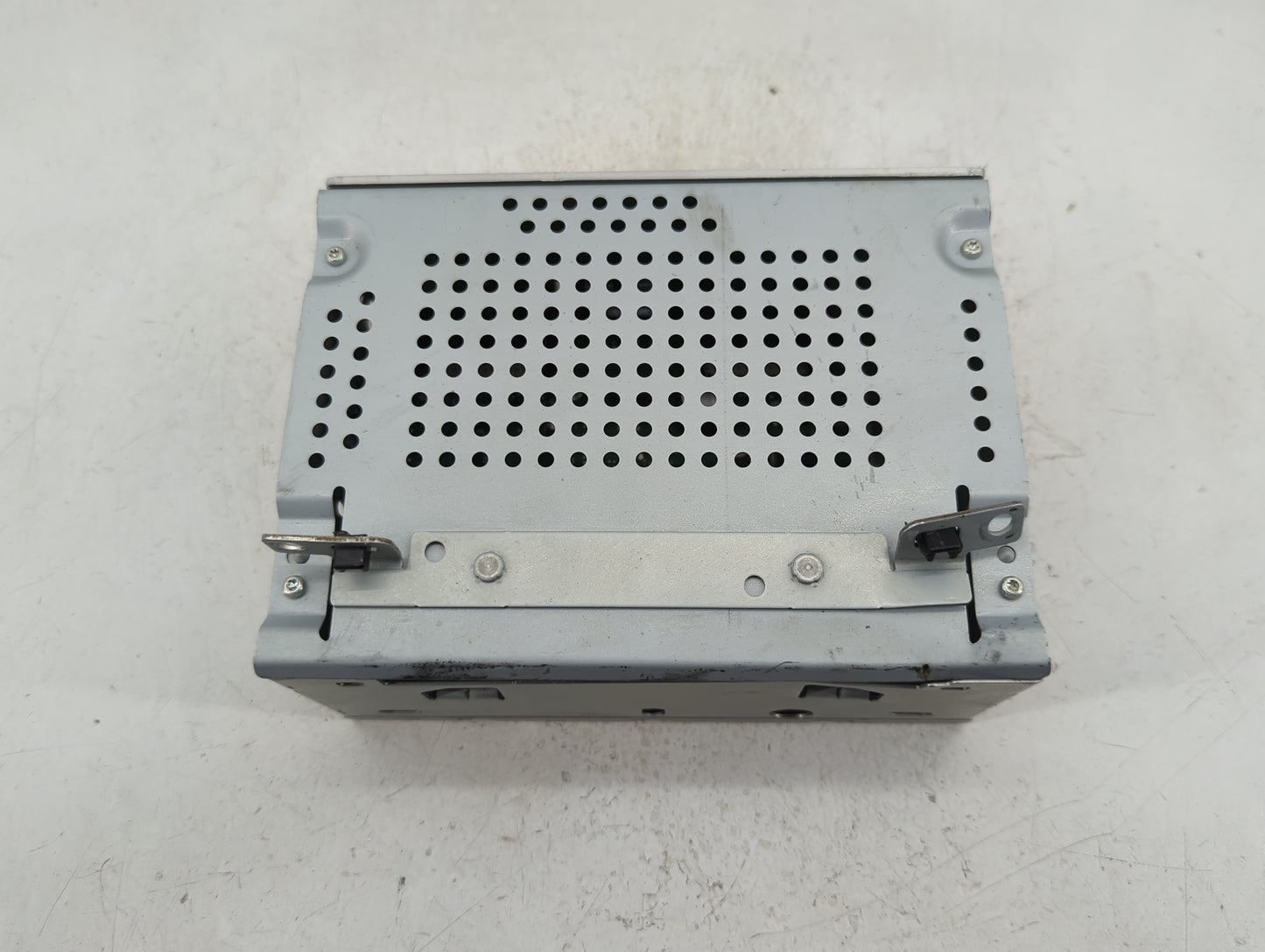 2017-2018 Ford Focus Radio AM FM Cd Player Receiver Replacement P/N:JM5T-18D818-AA Fits Fits 2017 2018 OEM Used Auto Parts -