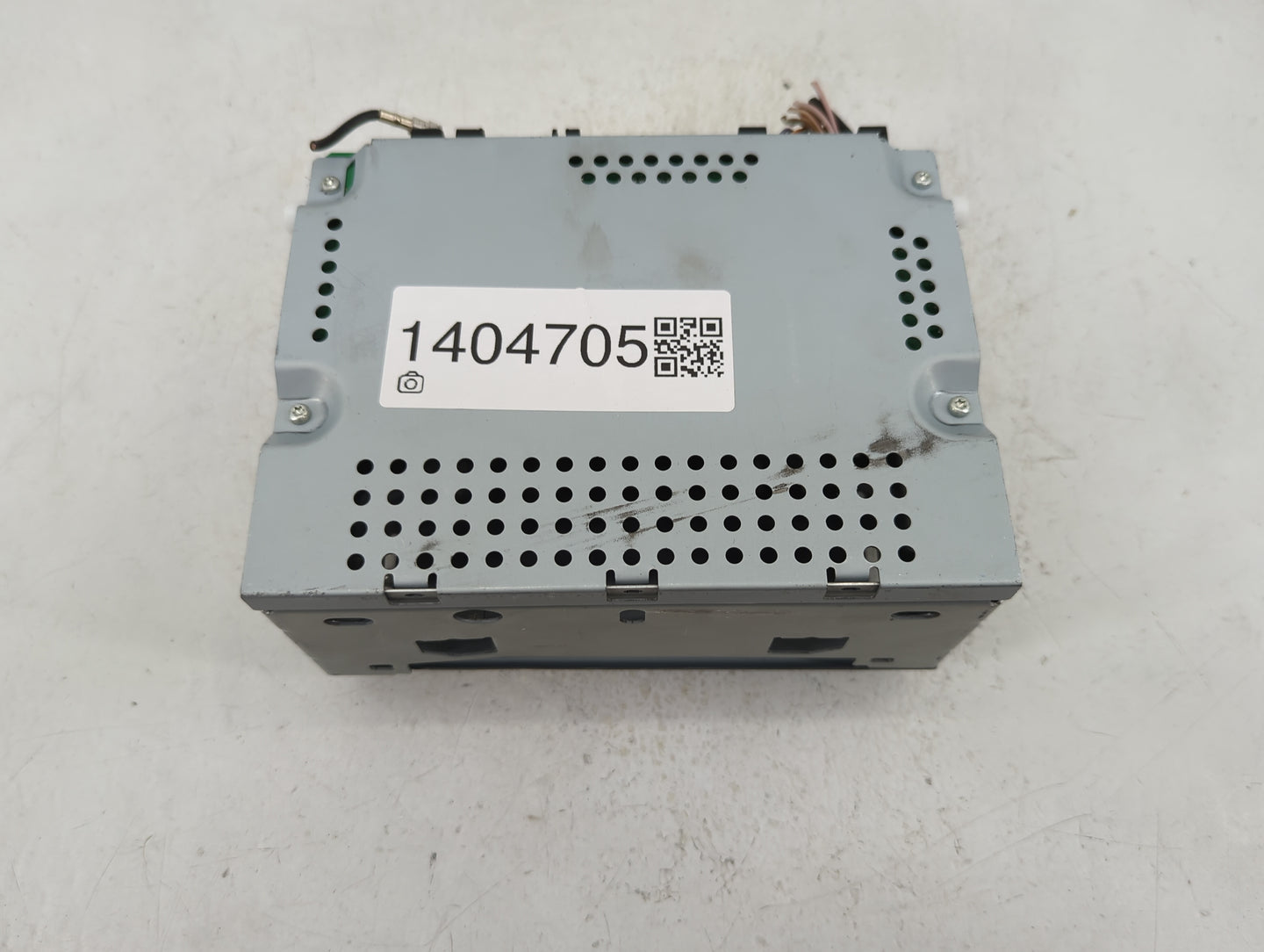 2017-2018 Ford Focus Radio AM FM Cd Player Receiver Replacement P/N:JM5T-18D818-AA Fits Fits 2017 2018 OEM Used Auto Parts -