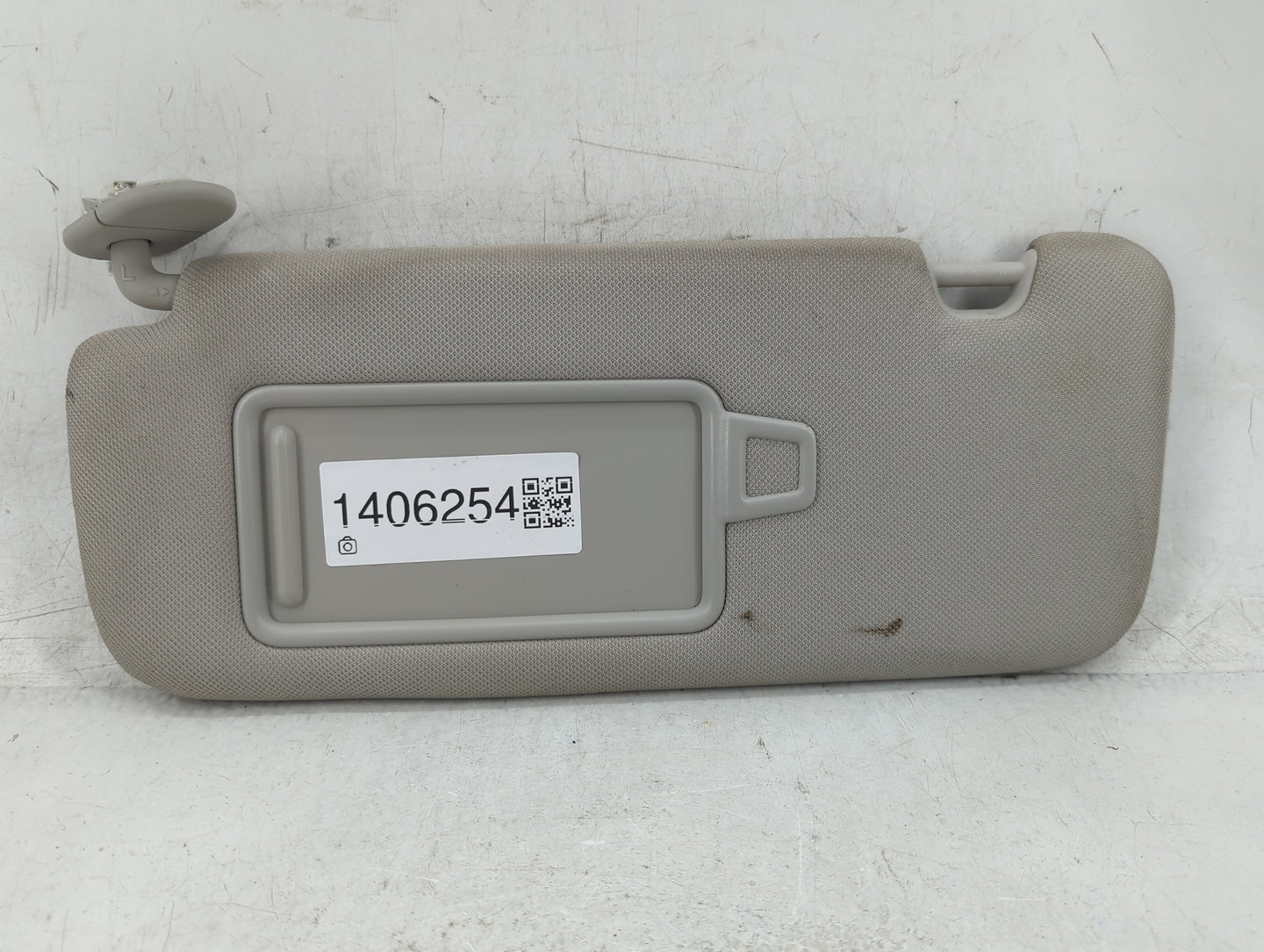 2013-2018 Ford Focus Sun Visor Shade Replacement Driver Left Mirror Fits Fits 2013 2014 2015 2016 2017 2018 OEM Used Auto Pa