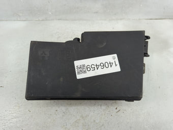 compare product 2017-2018 Ford Focus Fusebox Fuse Box Panel Relay Module P/N:AV6T-14A142-AB Fits Fits 2017 2018 OEM Used Auto Parts