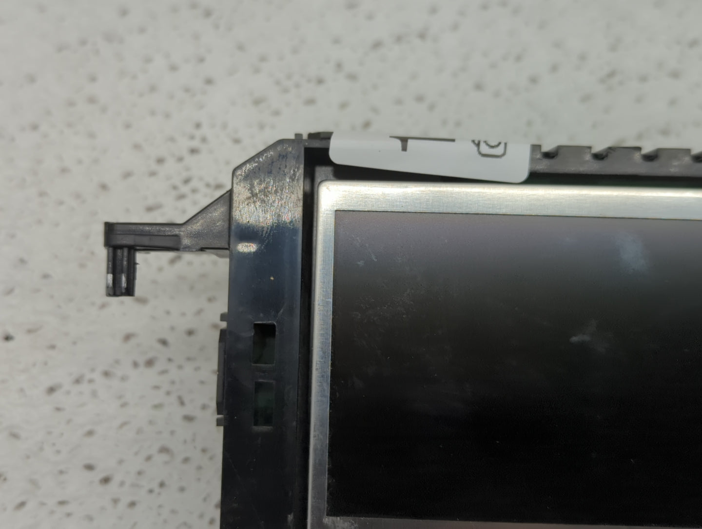 2015-2018 Ford Focus Information Display Screen - Oemusedautoparts1.com