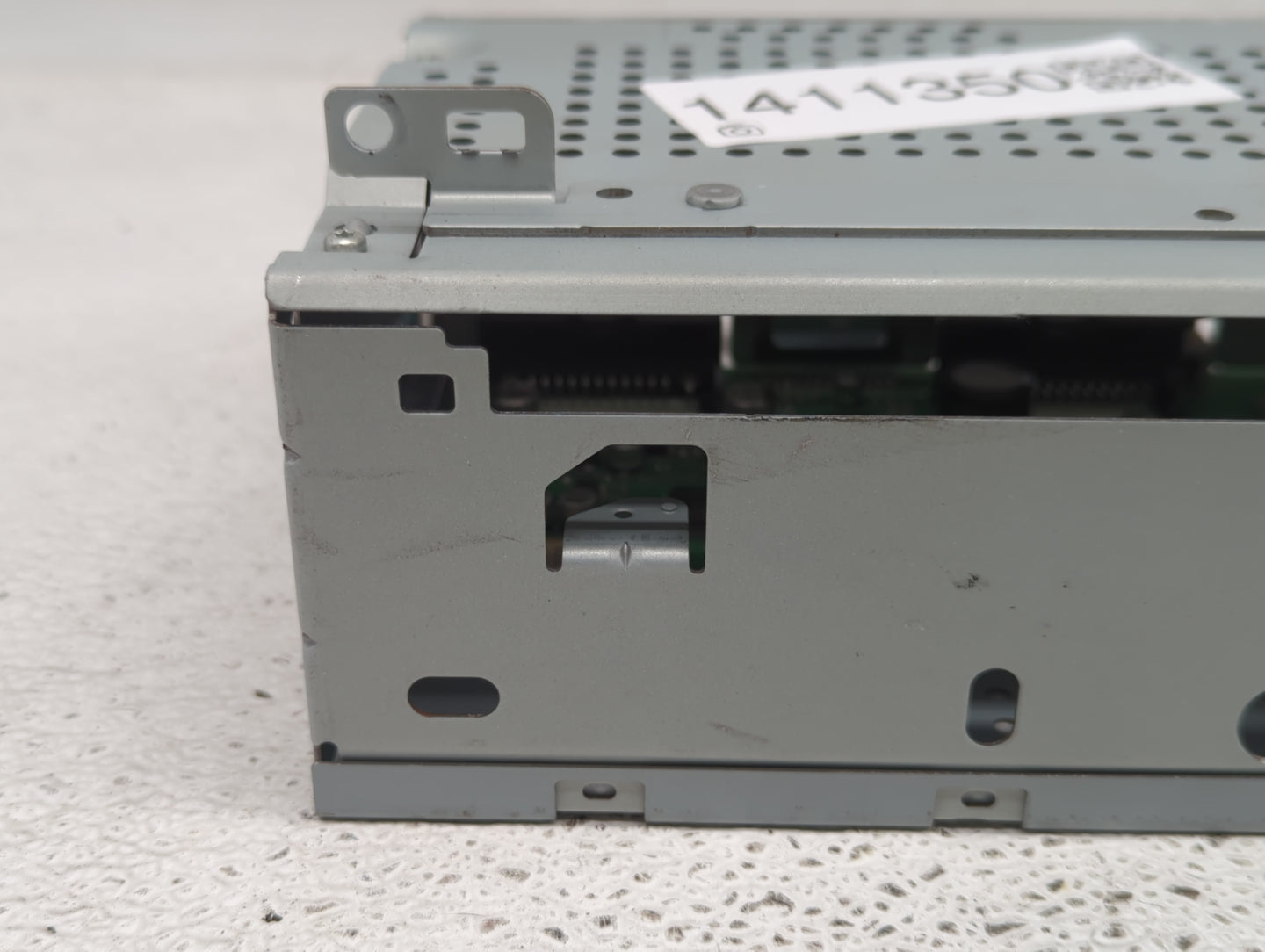 2018 Ford Focus Radio AM FM Cd Player Receiver Replacement P/N:JM5T-18D818-AA Fits OEM Used Auto Parts - Oemusedautoparts1.c
