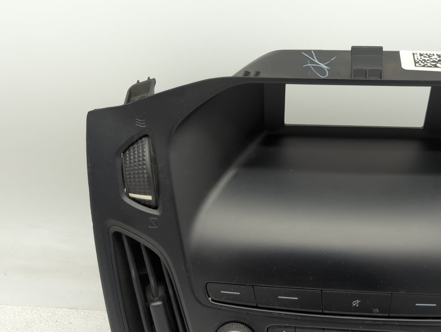 2015-2018 Ford Focus Radio Control Panel - Oemusedautoparts1.com