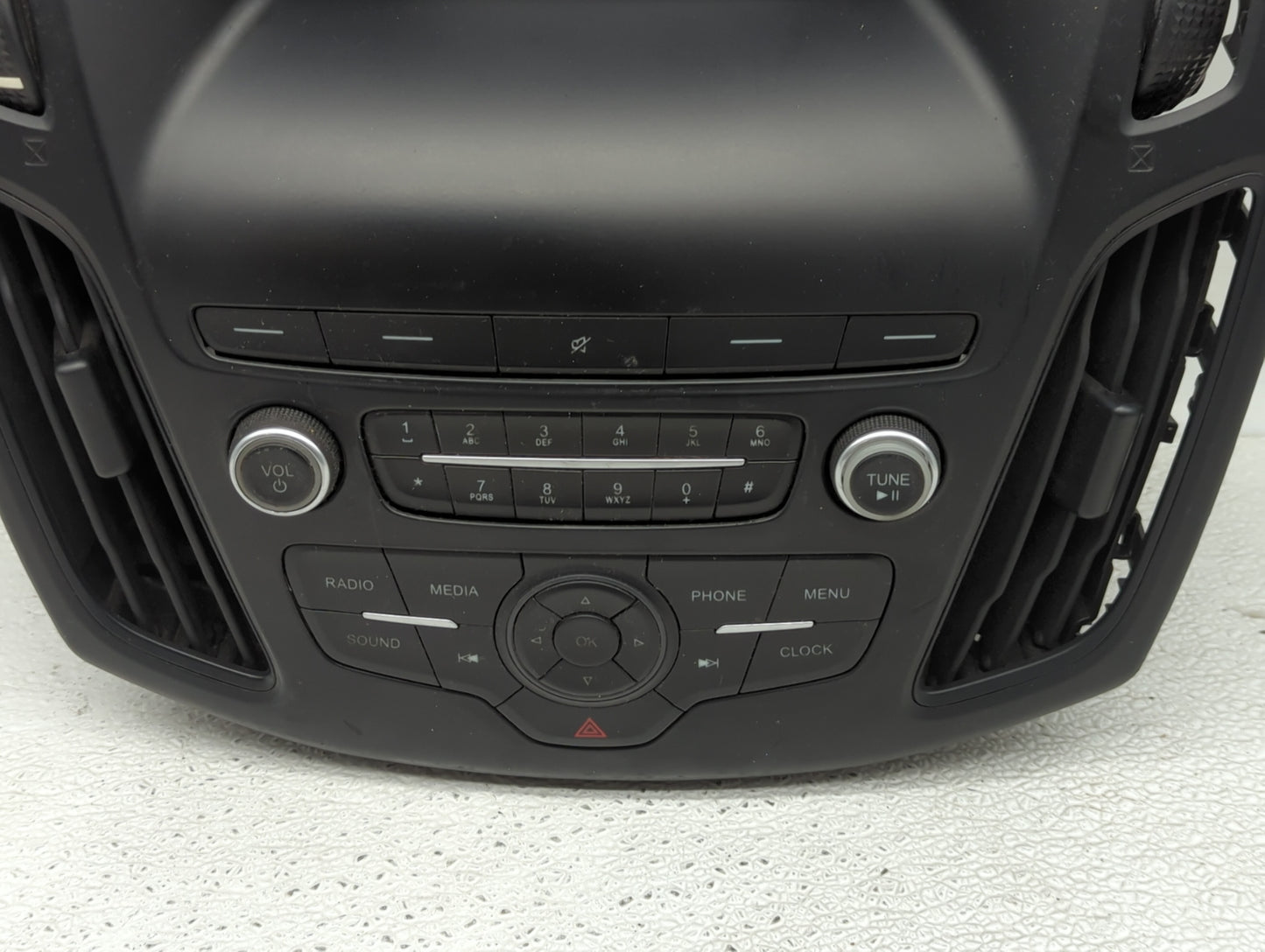 2015-2018 Ford Focus Radio Control Panel - Oemusedautoparts1.com