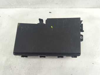 compare product 2017-2018 Ford Focus Fusebox Fuse Box Panel Relay Module P/N:GJ7T-14A076-BA Fits Fits 2017 2018 OEM Used Auto Parts