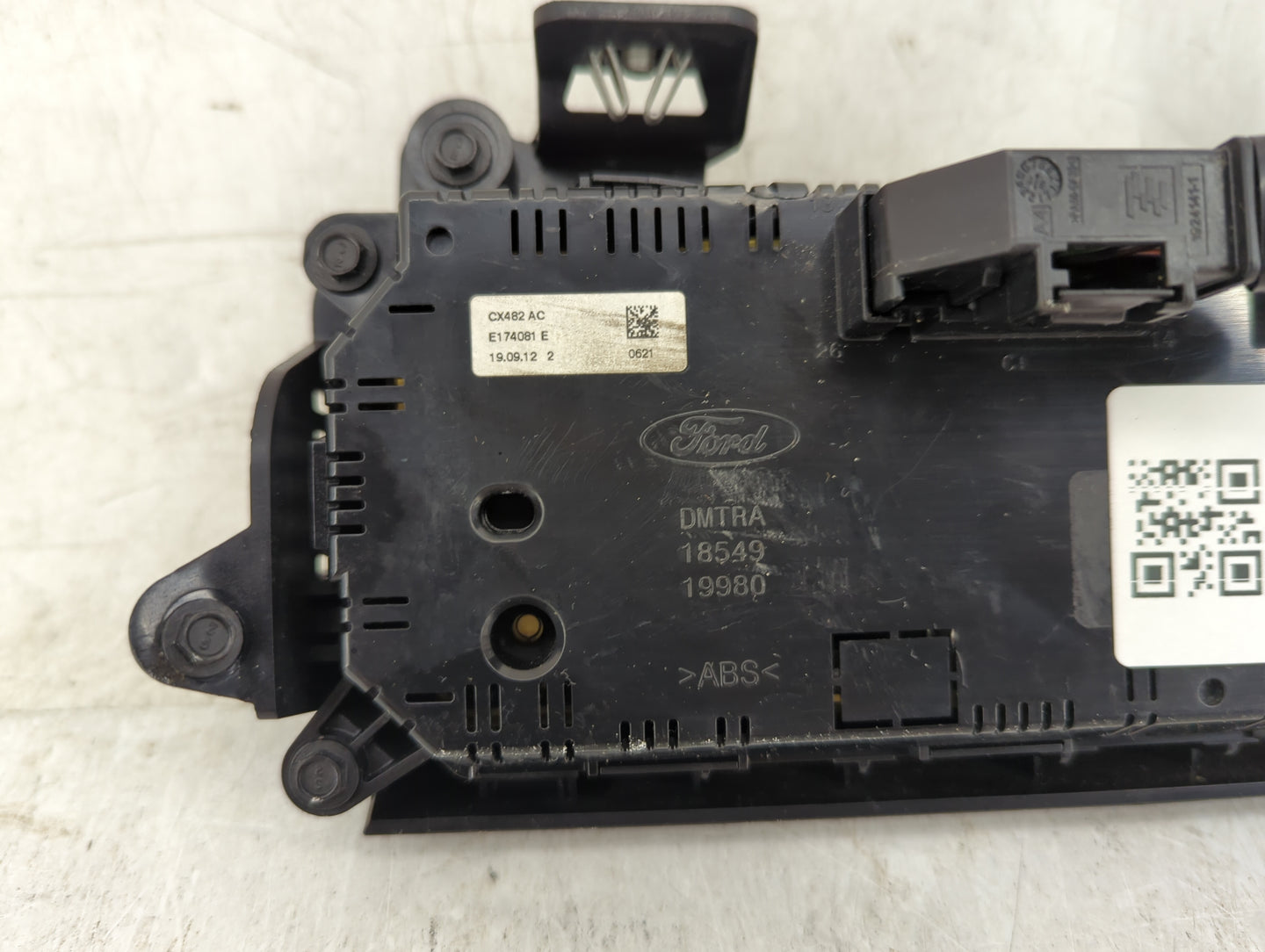 2015-2018 Ford Focus Climate Control Module Temperature AC/Heater Replacement Fits Fits 2015 2016 2017 2018 OEM Used Auto Pa