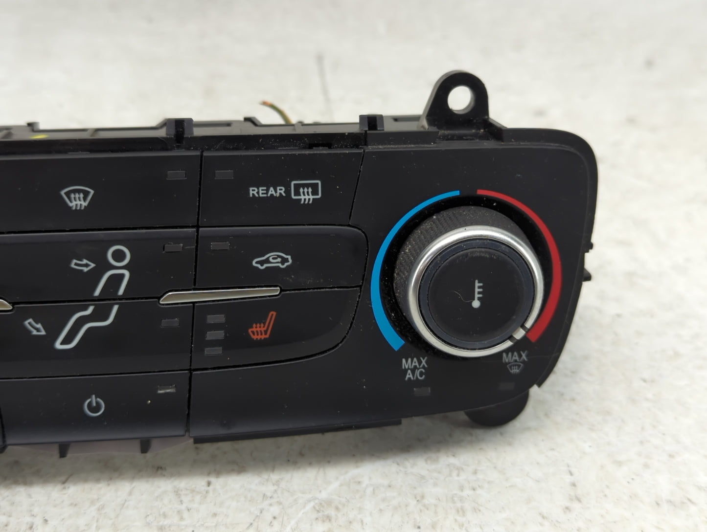 2015-2018 Ford Focus Climate Control Module Temperature AC/Heater Replacement P/N:F1ET-19880-LJ Fits Fits 2015 2016 2017 201