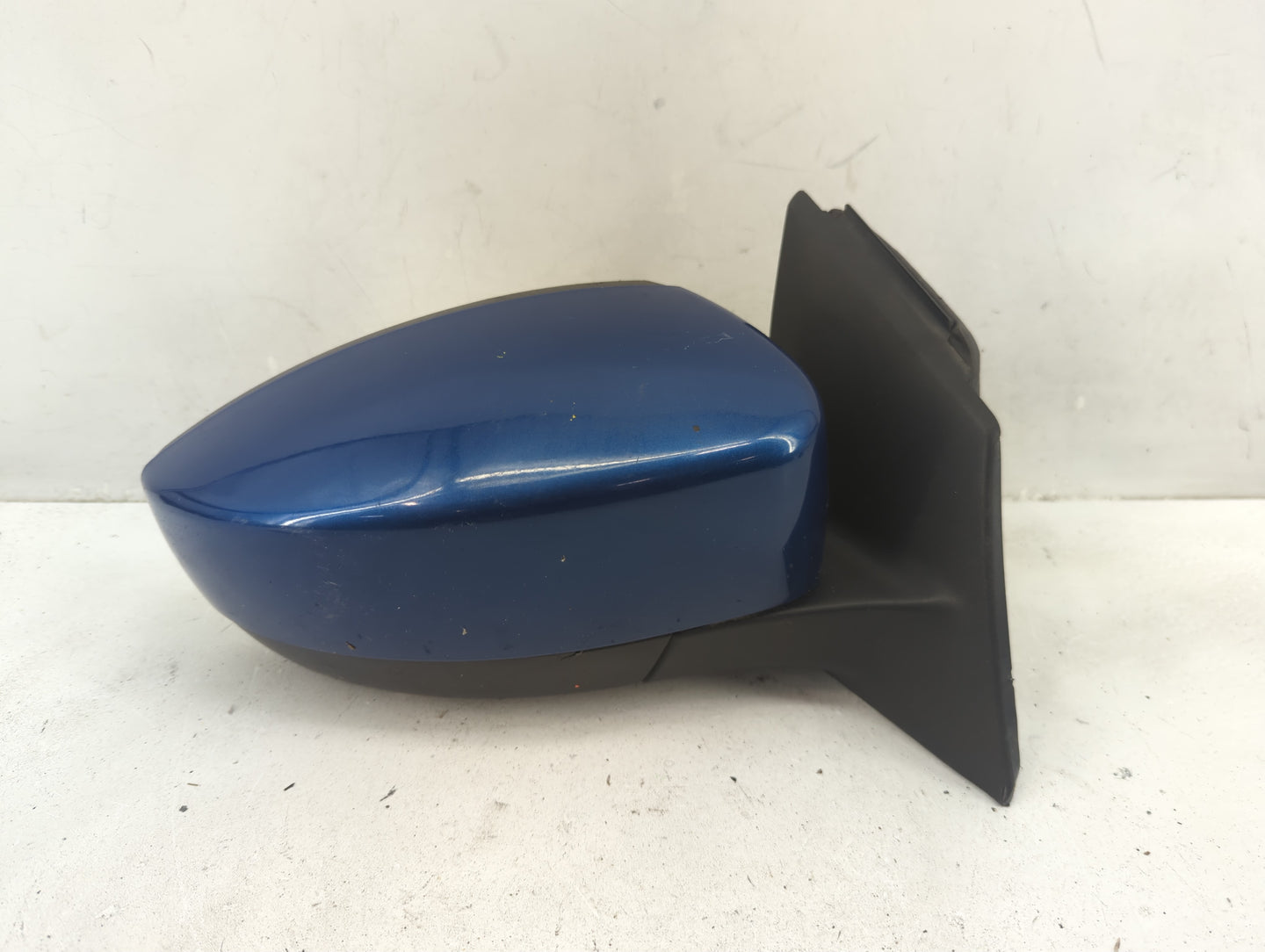 2018 Ford Focus Passenger Side View Mirror - Right Door Mirror OEM Used - Oemusedautoparts1.com