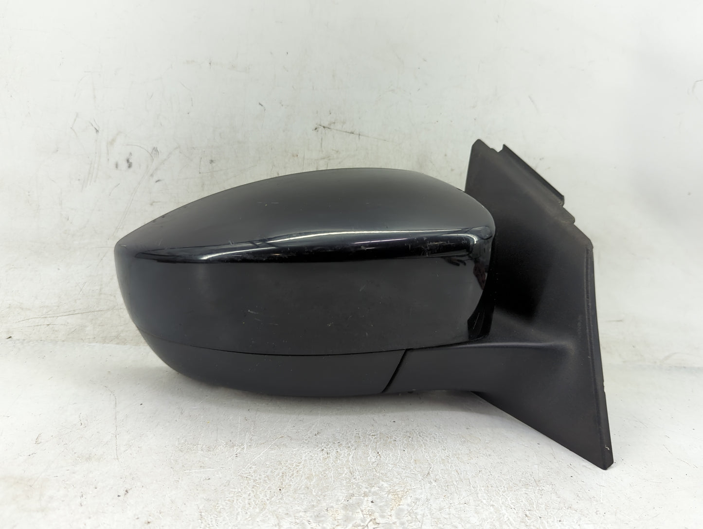 2018 Ford Focus Passenger Side View Mirror - Right Door Mirror OEM Used - Oemusedautoparts1.com