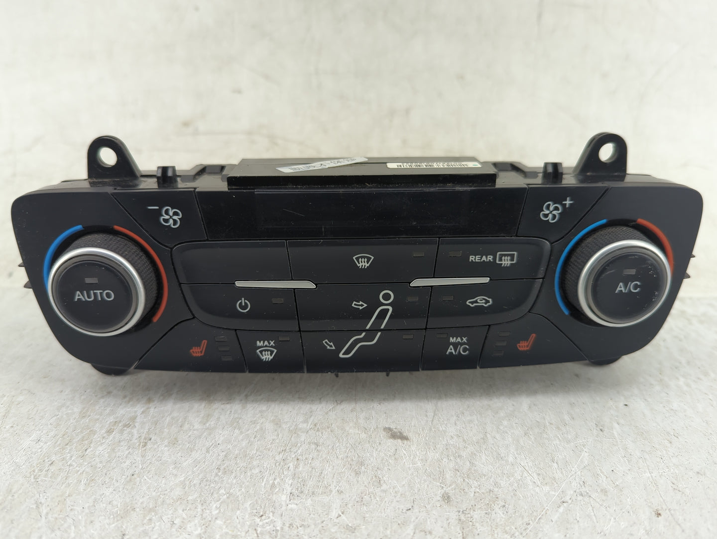 2015-2018 Ford Focus Climate Control Module Temperature AC/Heater Replacement P/N:F1ET-18C612-CJ Fits Fits 2015 2016 2017 20