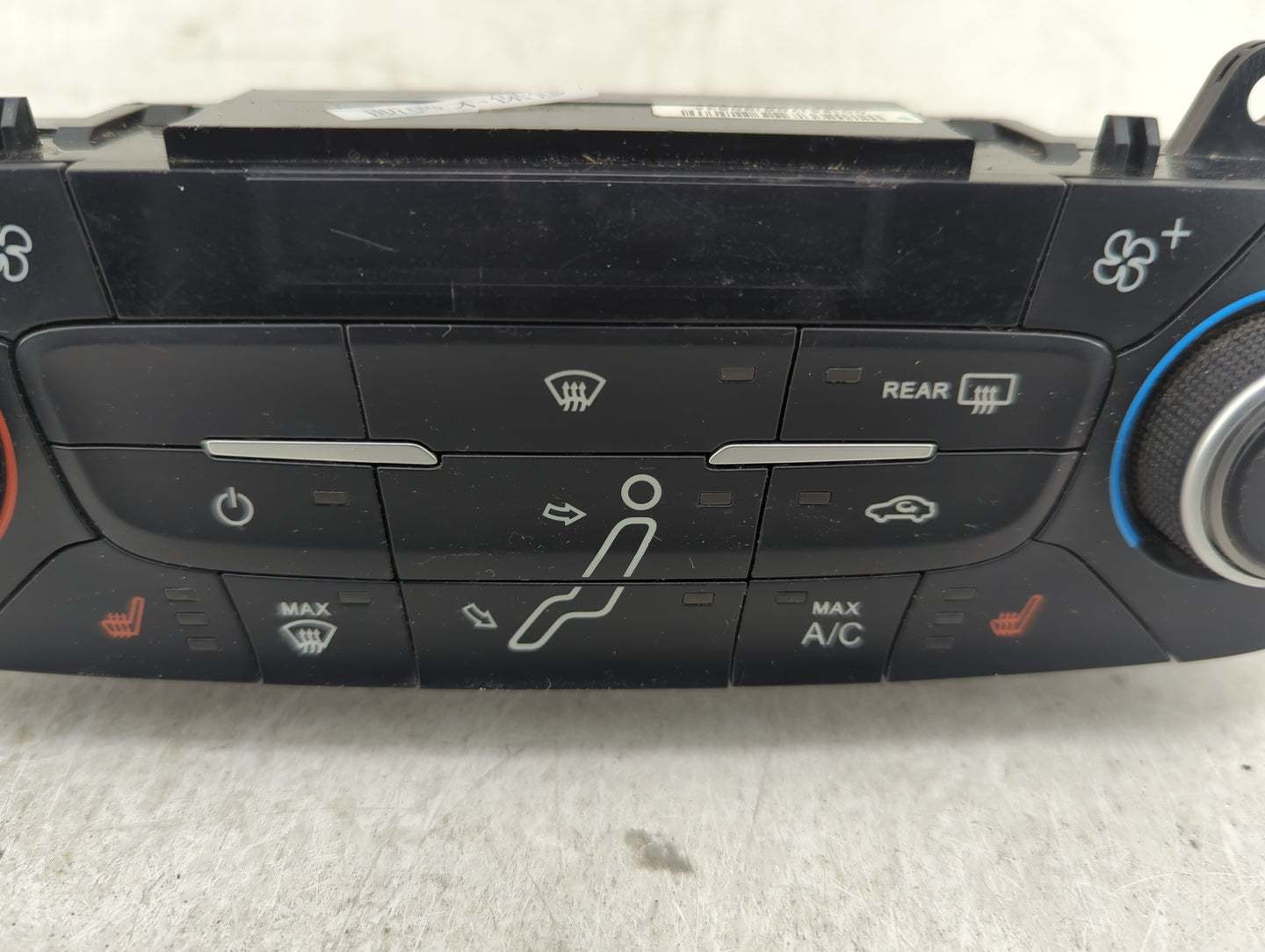 2015-2018 Ford Focus Climate Control Module Temperature AC/Heater Replacement P/N:F1ET-18C612-CJ Fits Fits 2015 2016 2017 20