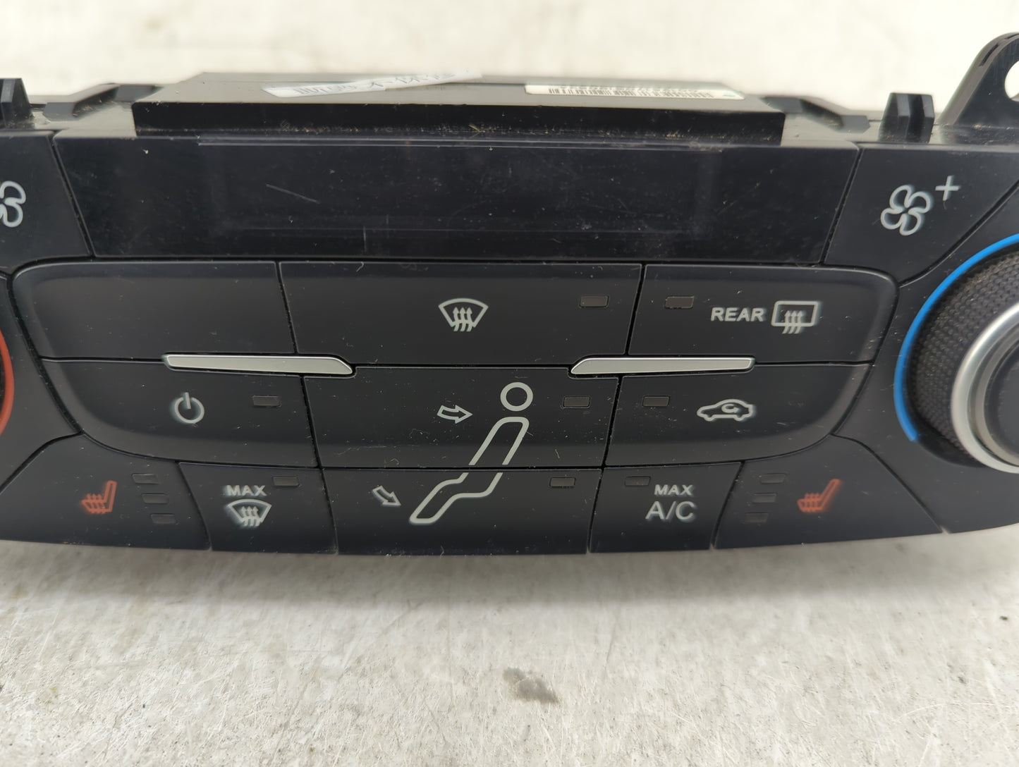2015-2018 Ford Focus Climate Control Module Temperature AC/Heater Replacement P/N:F1ET-18C612-CJ Fits Fits 2015 2016 2017 20