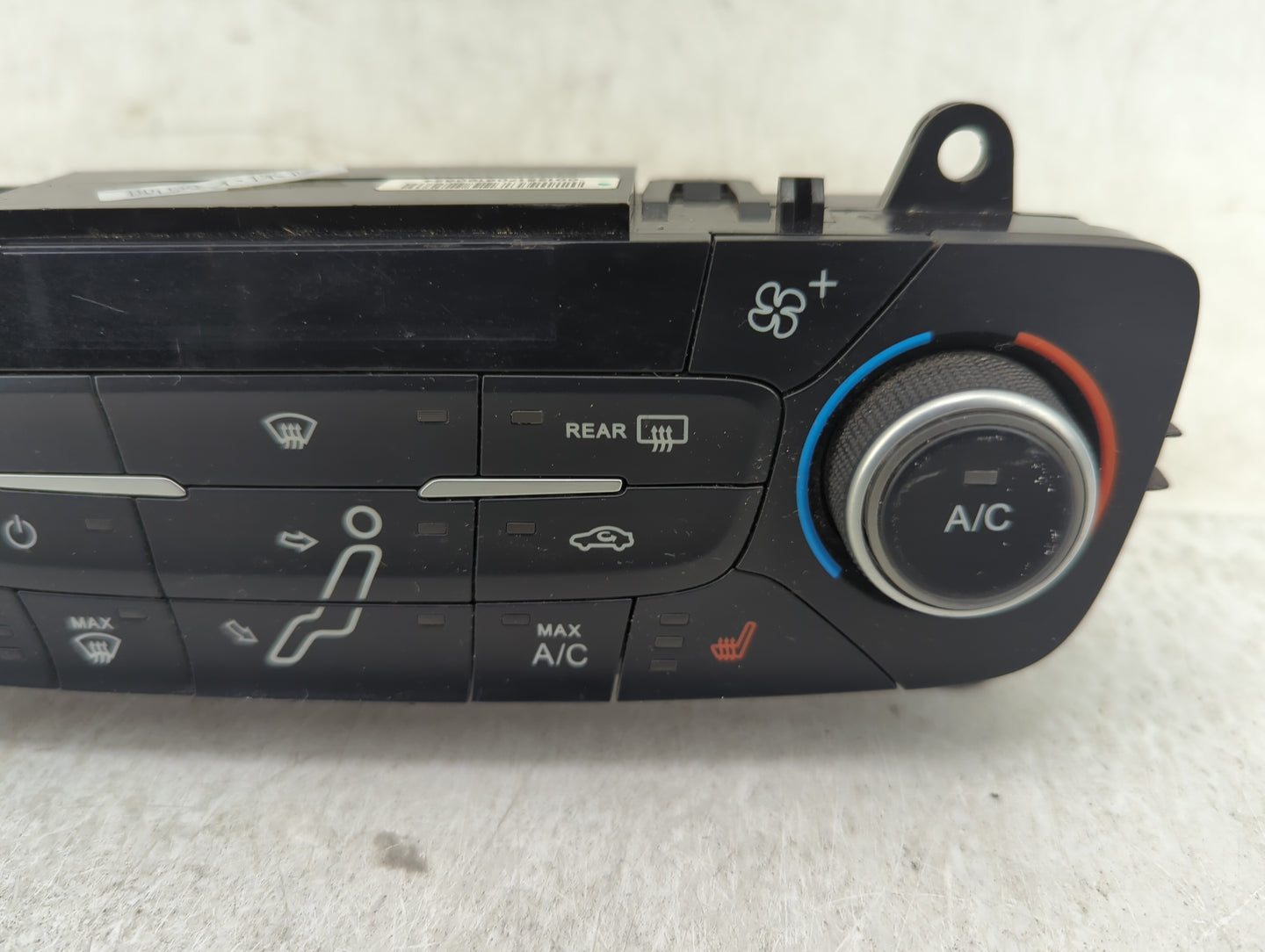 2015-2018 Ford Focus Climate Control Module Temperature AC/Heater Replacement P/N:F1ET-18C612-CJ Fits Fits 2015 2016 2017 20