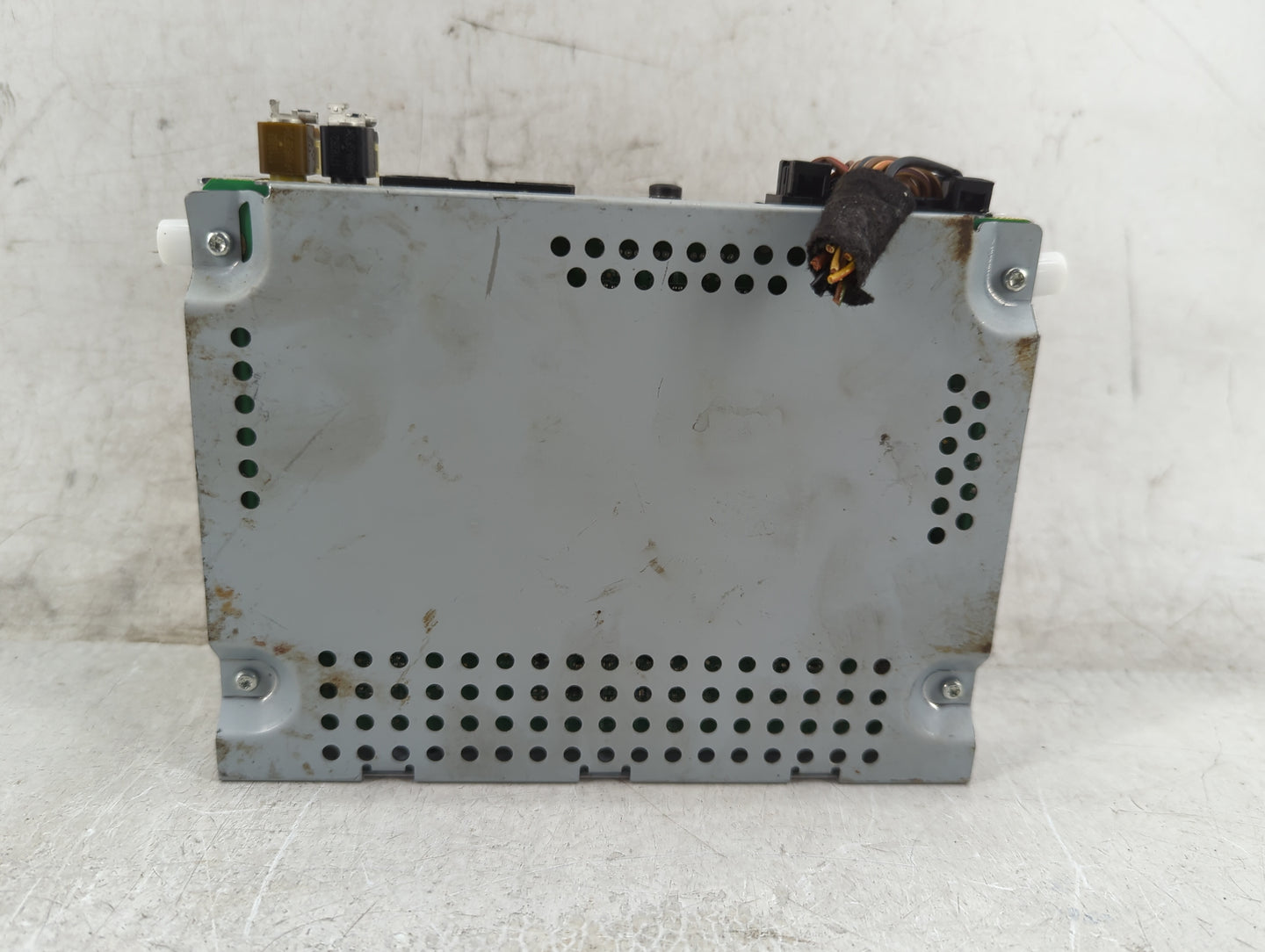 2018 Ford Focus Radio AM FM Cd Player Receiver Replacement P/N:JM5T-18D818-BA Fits OEM Used Auto Parts - Oemusedautoparts1.c